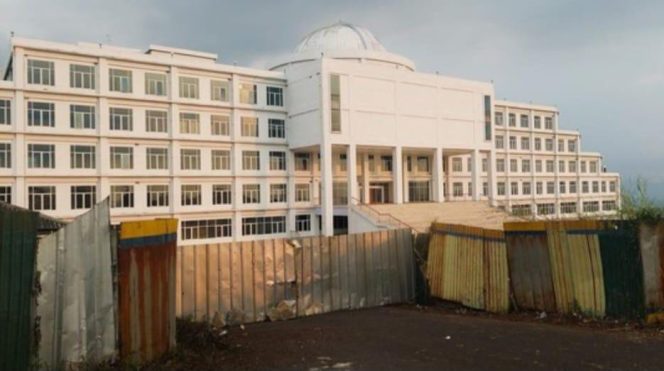 
					Ada Apa Dengan Gedung DPRD?? LAKI-KBB Akan Dorong Dilakukan Audit Forensik