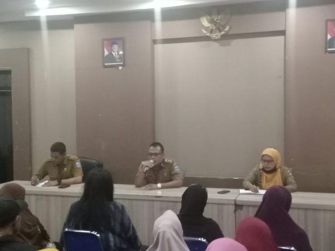 
					Dugaan Pungli Pada Penerima Bantuan Pemerintah di Kelurahan Cijagra Tuntas Atas Dasar Mufakat