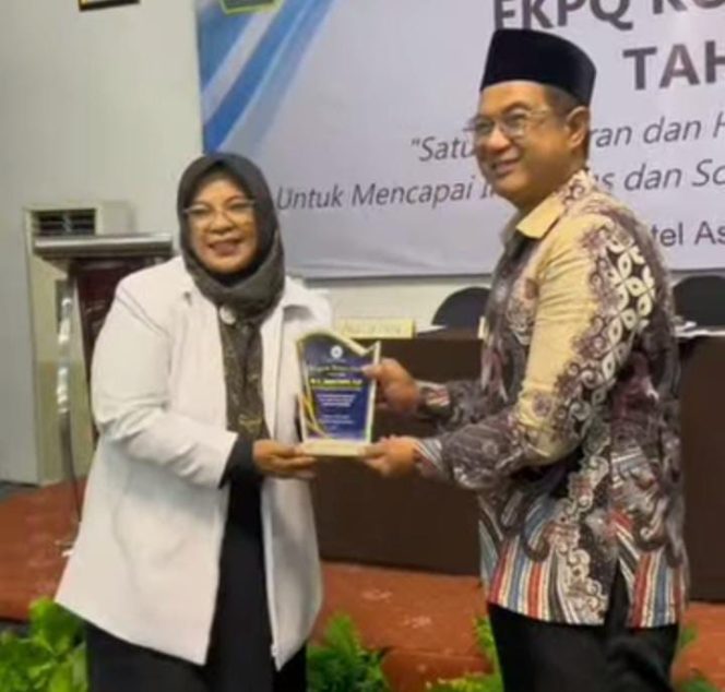 
					DPD FKPQ Kota Bandung Sukses Gelar MUSDA, Hj. Rida Rosida Kembali Terpilih sebagai Ketua