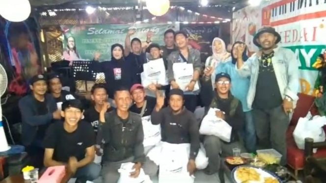 
					KPJ Kabupaten Bandung dan Rumah Zakat Salurkan Bantuan Sembako Untuk Pengamen