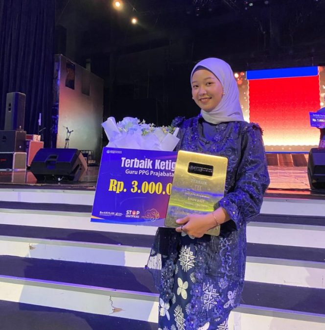 
					Membanggakan Syifa Novita Fauziyah, S.Pd., Guru SDN 224 Perci Raih Penghargaan di Jambore Guru Hebat Tingkat Provinsi Jabar