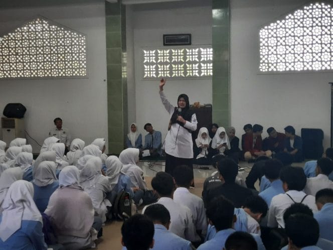 Career Day di Man Kota Cimahi: Get Closser To Your Future