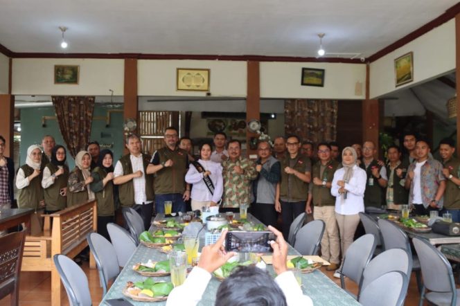 
					Bapenda Kabupaten Bandung Luncurkan “Gerebeg Pajak” untuk Kejar Target PAD Rp 2 Triliun