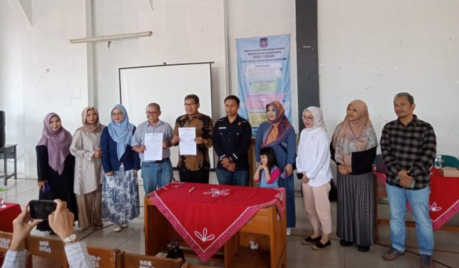 
					Sosialisasi Program Komite SMPN 1 Cimahi Wujudkan Komunikasi, Koordinasi dan Kolaborasi