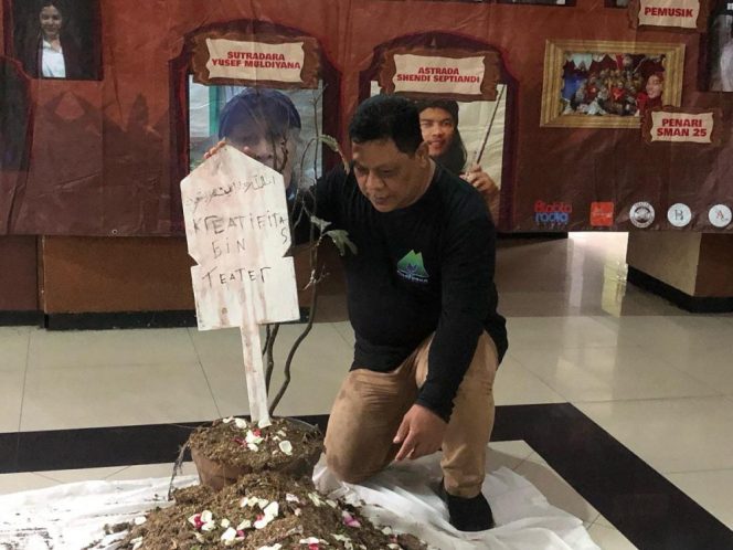 
					Aktivator Taman Musik, Umar Komarudin, Dukung Kegiatan Teater di Kota Bandung