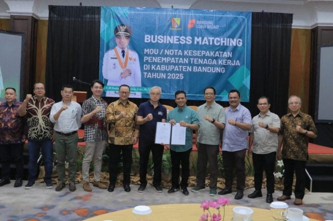 100 Hari Kerja Pertama, Bupati Bandung Siap Realisasikan Janji Politik 10 Ribu Tenaga Kerja dan Wirausaha