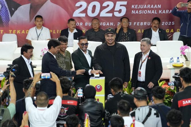 
					Menpora Dito Secara Resmi Buka Kejurnas Inkado 2025