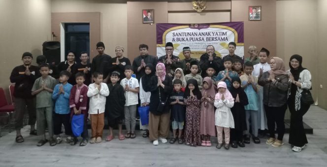 
					Paguyuban Pedagang Kaki Lima Cijagra Gelar Santunan Anak Yatim dan Buka Puasa Bersama