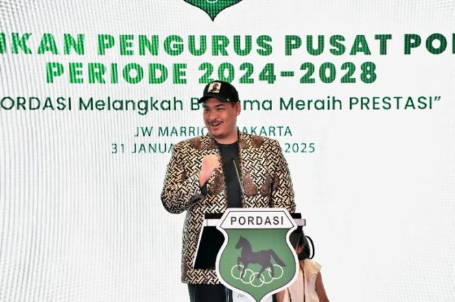 
					Menpora RI Dito Ariotedjo Hadiri Pelantikan PP Pordasi Periode 2024-2028