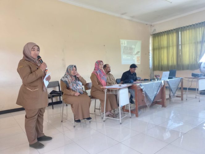 
					SMKN 3 Cimahi Bersama Disnaker Cimahi Gelar Penyuluhan Jabatan “Siap Hadapi Dunia Kerja”