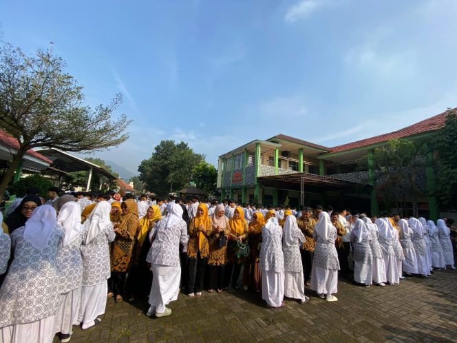 
					MAN Kota Cimahi Gelar Halal Bihalal, Rajut Silaturahmi dan Semangat Ramadhan Pasca Libur Idul Fitri
