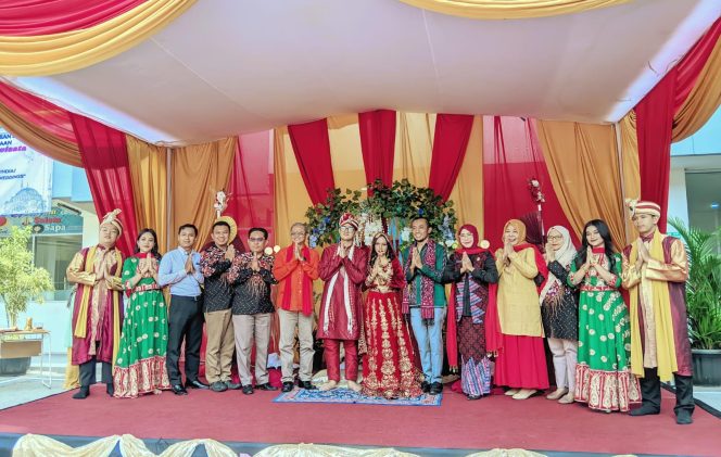 
					Kegiatan P5 Kebekerjaan SMK ICB Cinta Wisata Bertema Pernikahan Adat India Mendapat Apresiasi dari KCD VII