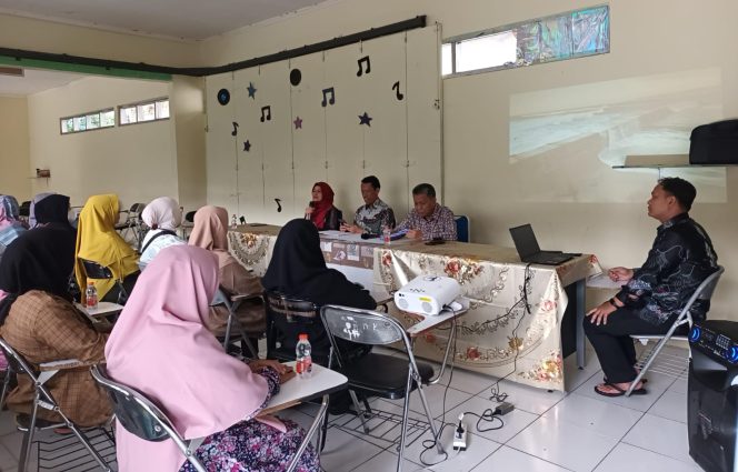 
					Persiapan Pelepasan Siswa Kelas 12 MAN Kota Cimahi Tahun 2025 “Sederhana, Khidmat dan Bermakna”