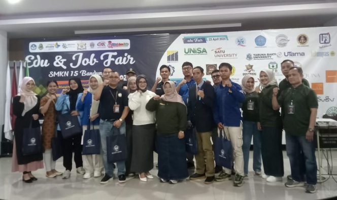 
					Menyiapkan Generasi Emas Berkualitas Istimewa Melalui Edu dan Job Fair SMKN 15 Bandung