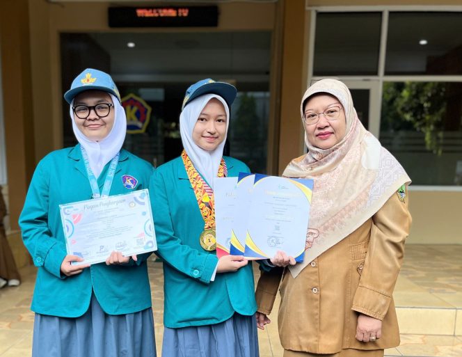 
					SMKN 7 Bandung Raih Medali Emas dan Perak di Ajang Olimpiade Nasional