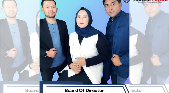 ProSkill Entrepreneur Academy, Dini Ratnasari (tengah) sebagai Founder, Salman Abdurrahman (kiri) sebagai Chief Executive Officer (CEO), Fahmi Al Perdian (kanan) sebagai Director of Business Development.