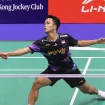 Tunggal putra Indonesia Anthony Sinisuka Ginting beraksi melawan wakil tuan rumah Jason Gunawan pada babak semifinal Hong Kong Open 2024 di Hong Kong Coliseum,