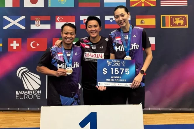 
					Ganda Campuran Bulu Tangkis Indonesia Non-Pelatnas Rehan/Gloria Juara Polish Open