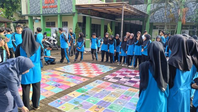 
					Meriah dan Sarat Makna: MAN Kota Cimahi Gairahkan Semangat Bhineka Lewat Permainan Tradisional