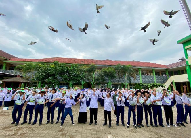 Sambut Peserta Didik Baru, MAN Kota Cimahi Gelar MATSAMA 2025 Penuh Makna