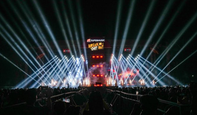 Super Music Break Out Day 2025 Sukses Menggebrak Kota Bandung! Sabtu 26 Juli 2026 di Tritan Point Bandung