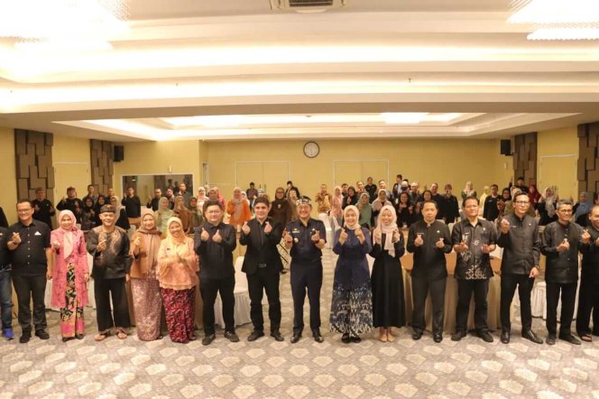 
					Sosialisasi Implementasi Core Values ASN Berakhlak Pemerintah Kota Cimahi 