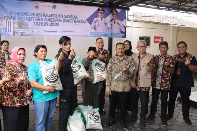 Monitoring Penyaluran Rastrada Upaya Memperkuat Perlindungan Sosial