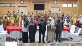 Gelaran Rapat Kerja Data Statistik Sektoral dan Evaluasi Publikasi Data Kota Cimahi Tahun 2025.