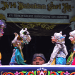 Pagelaran wayang golek Putera Munggul Pawenang Bandung dengan Ki dalang Dandan Dede Amung Sutarya Dalam rangka memperingati hari jadi yang ke-75 RW 14 Babakan Sari, Minggu. 7/9/2025