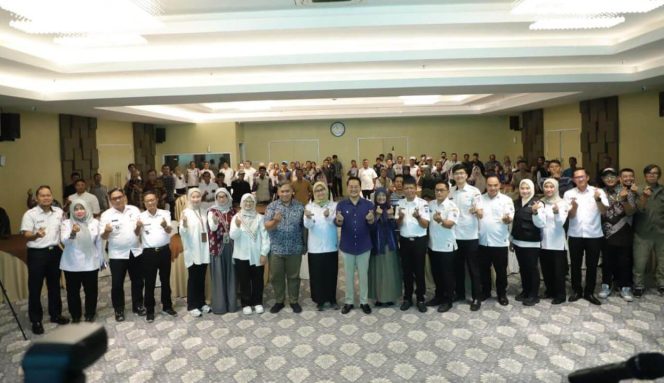 Edukasi Program Kampung Iklim (ProKlim) Tahun 2025, Rabu (29/10/2025), di Ballroom Mal Pelayanan Publik (MPP) Kota Cimahi.