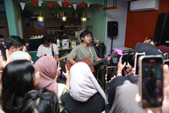 Perayaan 1 Tahun Main-Main di Cipete: Ruang Alternatif Musisi Independen Kian Berkembang