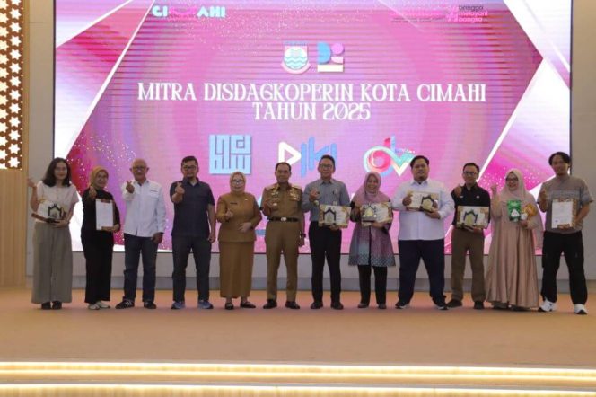 Gebyar UMKM Cimahi bersama Komdigi XL Smart Mantap dan Makin Hepi Tahun 2025