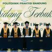 Gelaran Wisuda ke -19 Politeknik Praktisi di InterContinental Hotel Bandung.
