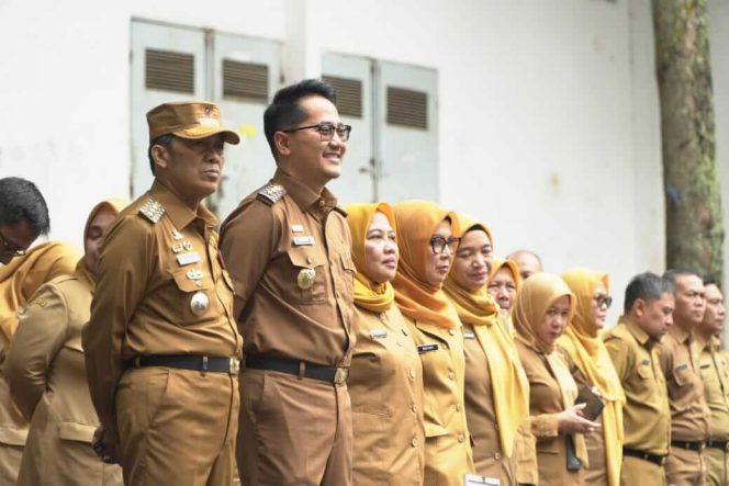 Pemberian THR ASN Pemkot Cimahi sebagai Bentuk Apresiasi atas Kinerja dan Pengabdian