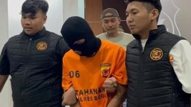 Pelaku pembunuhan terhadap pasangan suami istri ditahan di Mapolres Bogor, Cibinong, Kabupaten Bogor, Jawa Barat, Selasa (3/3/2026)/ANTARA