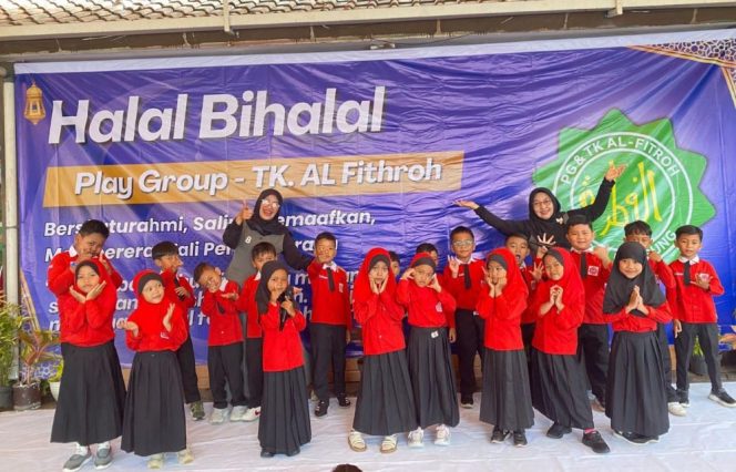 Halal Bihalal Play Group dan TK AL Fithroh