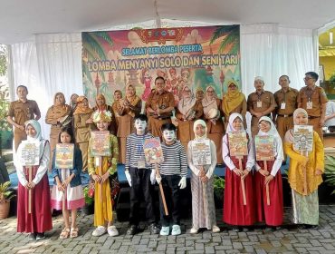 Festival Lomba Seni dan Sastra Siswa Nasional (FLS3N) Sekolah Dasar tingkat Kecamatan Bandung Kulon.