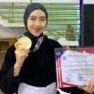 Siswi SMK Kesehatan Bhakti Kencana Cimahi, Siti Tarisa Rahma, kelas 11 program Keahlian Asisten Keperawatan.