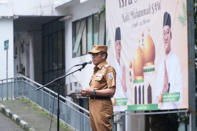 Wali Kota Cimahi, Ngatiyana.