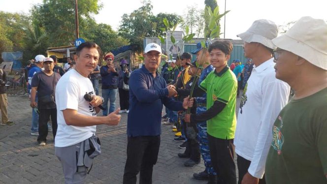 Peringatan HJKS ke-733 Tahun 2026, TPS Pelindo 3, Baksos’e Suroboyo dan 36 Ormas, Hijaukan Sontoh Laut Asemrowo dengan Ribuan Mangrove