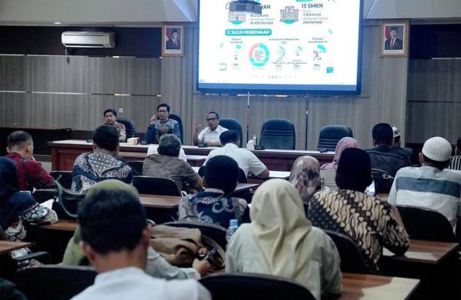 Penandatanganan Pakta Integritas, Pastikan SPMB Berjalan Objektif dan Tanpa Intervensi