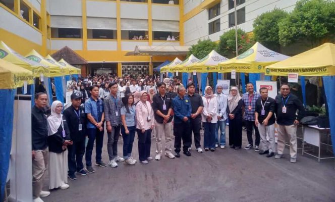 Meraih Cita Menjemput Asa, di PASHIJI Job Fair SMK Pasundan 1 Bandung