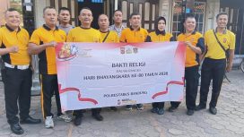 Polsek Bandung Kulon gelar kegiatan Jum'at Bersih.