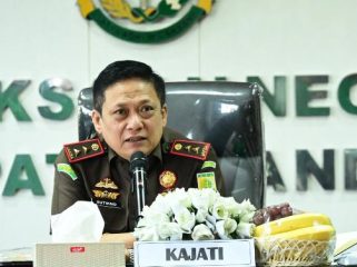 Kepala Kejaksaan Tinggi Jawa Barat Dr. Sutikno, S.H., M.H..