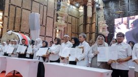 SMA dan SMK swasta di Jawa Barat menyatakan komitmen dan dukungannya terhadap program beasiswa yang digulirkan Gubernur Jawa Barat.