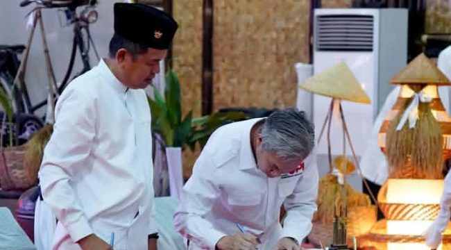 Penandatanganan yang dirangkaikan dengan kegiatan Munajat Cinta, Menjemput Tahun Baru dan Murid Baru 1 Muharam 1448 Hijriah.