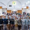 Pemerintah Kota Cimahi memperingati Hari Jadi ke-25 Kota Cimahi dengan menggelar upacara di Lapangan Alun-Alun Kota Cimahi.