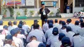 Pembina Sekolah Drs. H. Muhajir, M.Pd.,