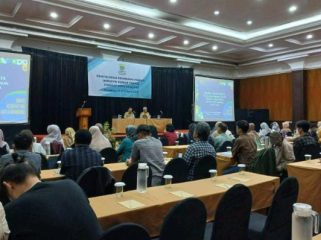 Kegiatan Program Kemitraan Masyarakat (PKM).
