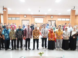 Kementerian Keuangan Republik Indonesia melalui Direktorat Jenderal Pengelolaan Pembiayaan dan Risiko (DJPPR) bersama dengan Pemerintah Kota Cimahi menggelar Edukasi Literasi Keuangan dan Sosialisasi APBN serta Obligasi Negara Ritel (ORI) Seri ORI030.